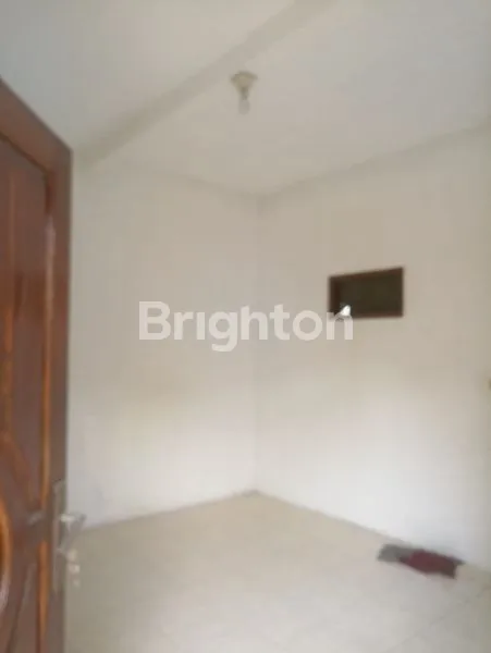 image DIKONTRAKKAN RUMAH DEKAT BUNDERAN SERAYU (7)