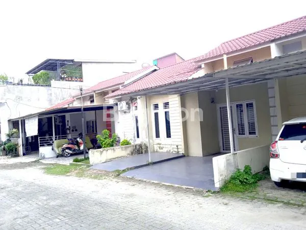image DIJUAL RUMAH LEBAR 6 METER- KOMPLEK ASOKA RAYA RESIDENCE JL BUNGA ASOKA - MEDAN SELAYANG  (5)