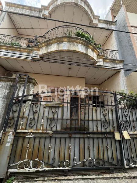 image RUMAH 2,5 LT COCOK UNTUK DIBANGUN RUMAH KOST. TANJUNG DUREN. JAKARTA BARAT (1)