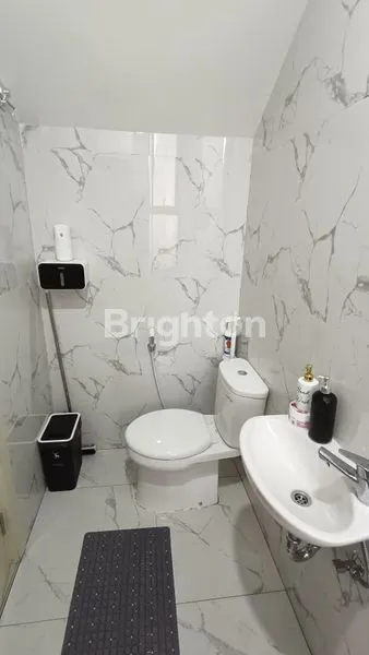 image NEGO SAMPAI DEAL! RUMAH MINIMALIS MURAH DI JANTUNG BSD NUSA LOKA (8)