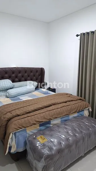 image NEGO SAMPAI DEAL! RUMAH MINIMALIS MURAH DI JANTUNG BSD NUSA LOKA (5)