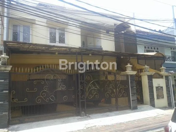image RUMAH MEWAH 2 LANTAI DI PINGGIR JALAN YANG RAMAI DI PULO ASEM JAKARTA TIMUR (1)
