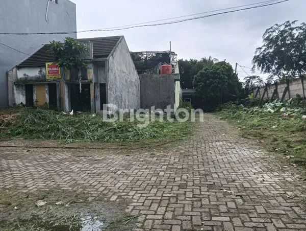 image 5 RUMAH HOEK, HITUNG TANAH - PAMULANG (3)