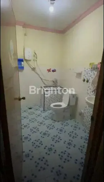 image RUMAH 4 LANTAI DI JELAMBAR, JAKARTA BARAT. (6)