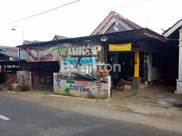 image BUTUH SEGERA LAKU RUMAH DAMAR SEKARMOJO (1)