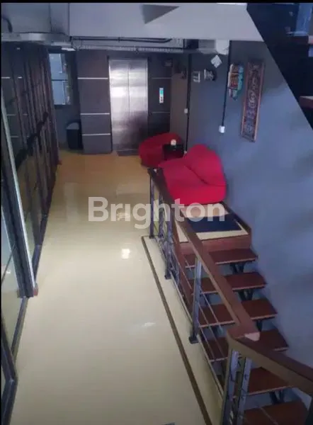 image GEDUNG 4 LANTAI SEMI FURNISHED STRATEGIS BENHIL, JAKARTA PUSAT. (4)