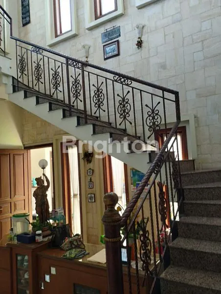 image RUMAH 2 LANTAI SIAP HUNI AREA BUKITSARI SEMARANG (4)