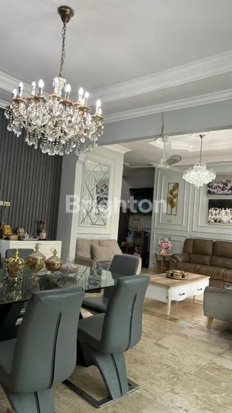 image RUMAH MEWAH 2 LANTAI YANG NYAMAN SIAP HUNI DI DEPOK (4)