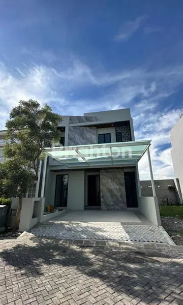 image DIAN ISTANA - MOCCA VRBANA (1)