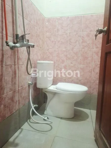 image RUMAH SIAP PAKAI DI GENTAN SOLO (5)