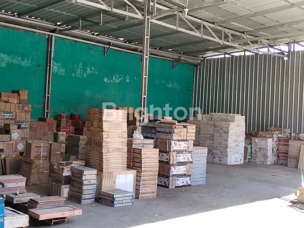 image RUMAH TOKO DI PINGGIR JALAN KARTOSURO (4)