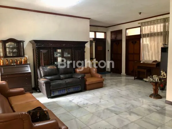 image DIJUAL RUMAH KEMANGGISAN UTAMA, SLIPI JAKARTA BARAT (8)