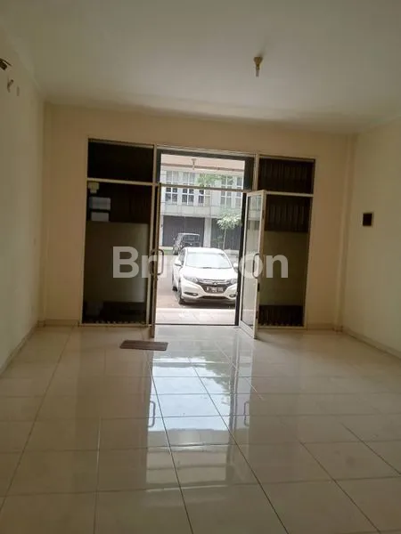 image RUKO UNTUK USAHA DI ALAM SUTERA TANGERANG (6)