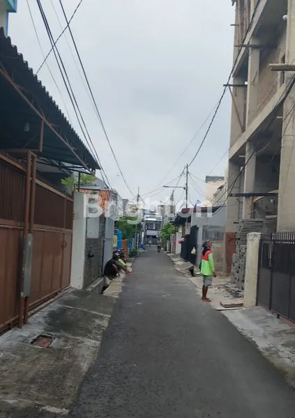 image BUTUH CEPAT DIJUAL RUMAH KOS BAGUS TERAWAT (1)