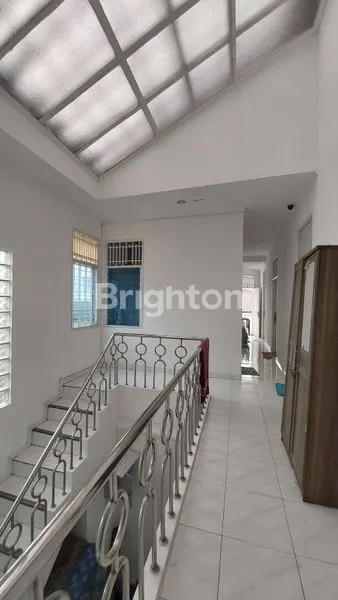 image BUTUH CEPAT DIJUAL RUMAH KOS BAGUS TERAWAT (4)