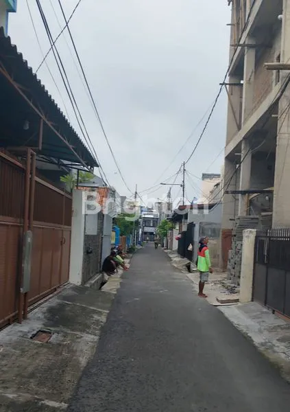 image RUMAH KOS 15 KAMAR AKTIP GROGOL JAKARTA BARAT (8)