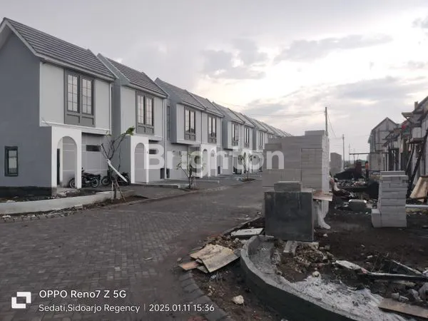 image RUMAH MEWAH CUMA 2 JUTAAN 10 MENIT DARI MERR,  SYSTEM CLUSTER KOTA MANDIRI MEWAH BANGET (4)