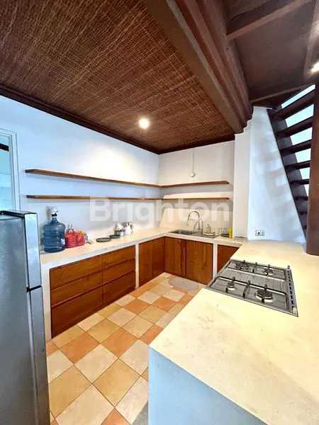image SPACIOUS PRIVATE VILLA NEAR PERERENAN BEACH, FULLY FURNISHED & STYLISH  (5)