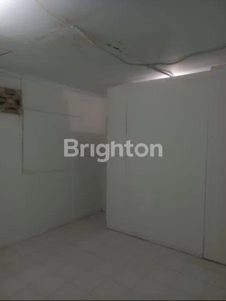 image RUKO SANGAT STRATEGIS DAN POTENSIAL UNTUK KANTOR DAN WIRAUSAHA (7)