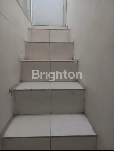 image RUKO SANGAT STRATEGIS DAN POTENSIAL UNTUK KANTOR DAN WIRAUSAHA (6)