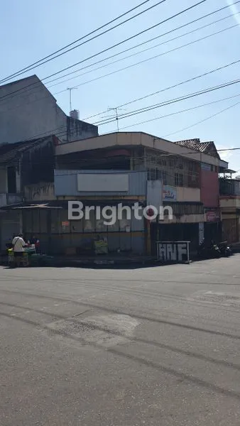 RUANG USAHA STRATEGIS DI TENGAH KOTA MAGELANG