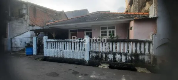 image RUMAH ASRI DEKAT PINTU TOLL JORR CENGKARENG (1)