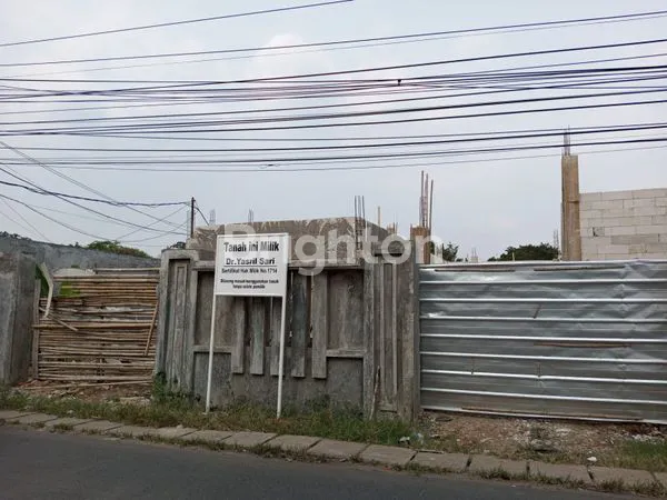 image TANAH + SEMI BANGUNAN STRATEGIS – LOKASI PROSPEKTIF! (1)