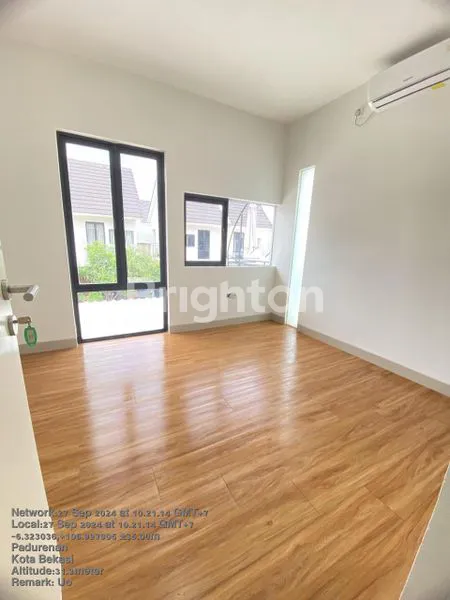 image RUMAH CANTIK DAN NYAMAN DI VIDA BOTANICA BEKASI (2)