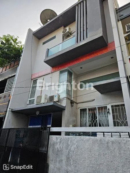 image JUAL RUMAH 3 LANTAI SUNTER JAKARTA UTARA (1)