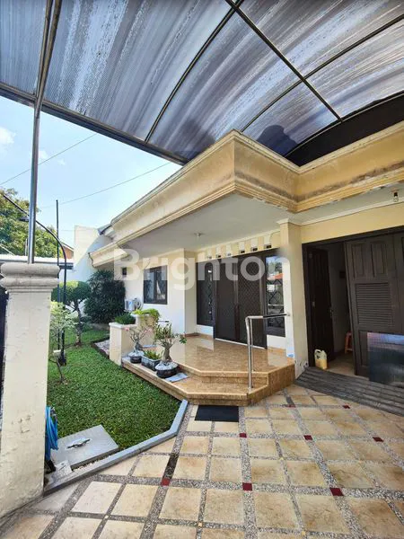 image RUMAH MANYAR TIRTIMOYO SURABAYA TIMUR, TERAWAT DAN SIAP HUNI (1)