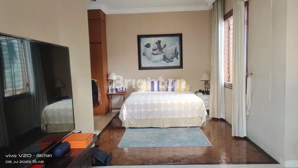 image RUMAH CANTIK DUA LANTAI KEBAYORAN BARU - JAKARTA  (5)