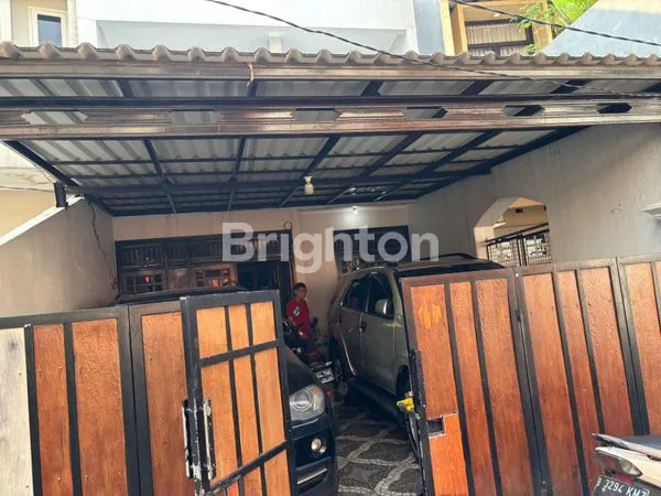 DIJUAL MURAH RUMAH  2 LANTAI DI PONDOK KELAPA KAVLING DKI  JAKARTA TIMUR