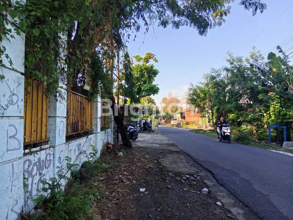 TANAH PEKARANGAN DI KODYA YOGYA