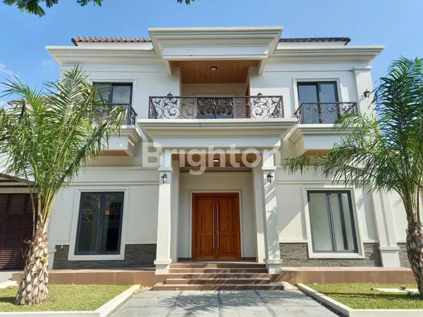 image *RUMAH CLASSIC DAN MEWAH DI KARTOSURO SIAP PAKAI* (1)