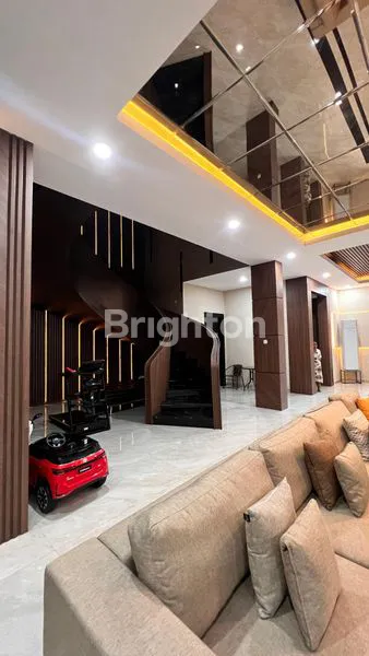 image *RUMAH CLASSIC DAN MEWAH DI KARTOSURO SIAP PAKAI* (5)