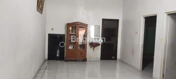 image HUNIAN NYAMAN DAN TENANG DI CANDI (2)