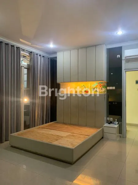 image RUMAH MEWAH PIK 1 JALAN ROME, JAKARTA UTARA, SIAP HUNI 3KT (4)