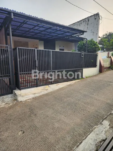 image RUMAH MEWAH 4 KT DI CIMAHI UTARA, LT 155 M2, HARGA TERJANGKAU (3)