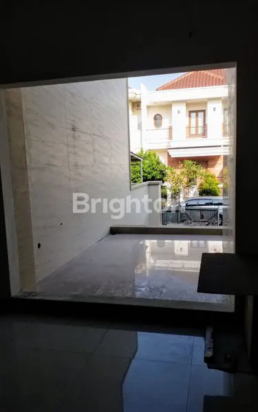 image RUMAH BARU GRESS 2.5 LANTAI DI PURI WIDYA KENCANA, CITRALAND. (8)