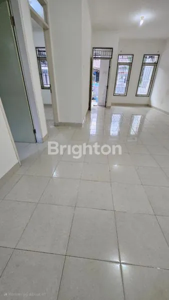 image RUMAH CANTIK TAMAN SERUNI (6)