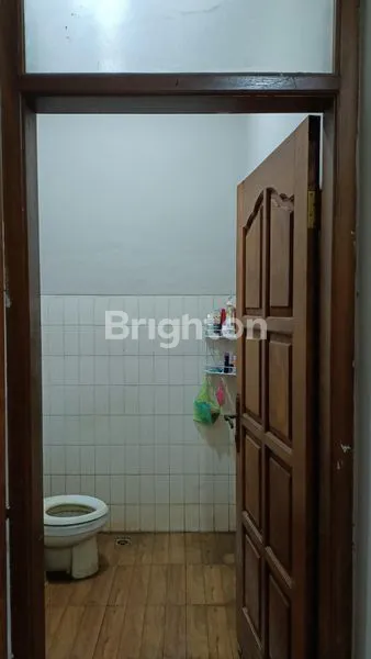 image DIJUAL RUMAH, LOKASI STRATEGIS, DEKAT KAMPUS, PUSAT KOTA & PUSAT PERBELANJAAN DI KOTA MADIUN (4)