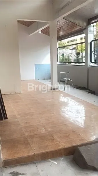 image RUMAH KOS 2 LANTAI DEKAT UNESA (1)