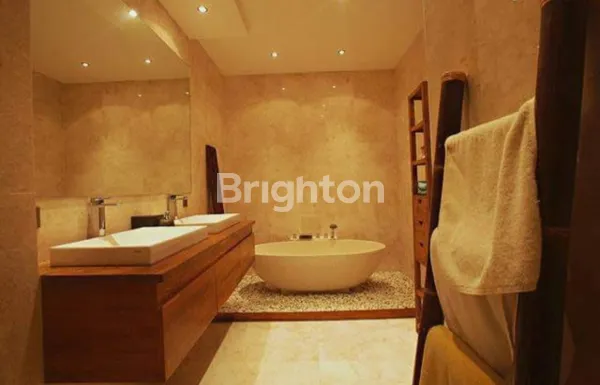 image RUMAH MEWAH FULL FURNISHED (5)