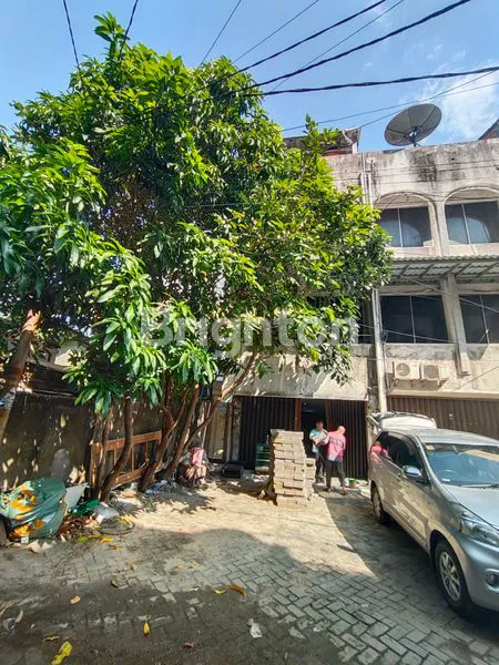 INVESTASI KOST 18 KAMAR LENGKAP AC, WATER HEATER, AKHIR SEPTEMBER JADI.  DAERAH MANGGA DUA DALAM