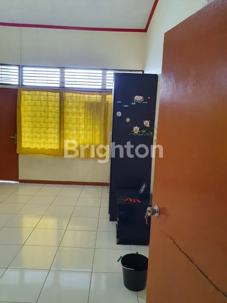 image RUMAH 2 LANTAI DI LOKASI STRATEGIS JL. GAJAH MADA, PONTIANAK (2)