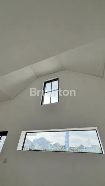 image RUMAH MEWAH 2 KT DI PEARL TOWN HOUSE MALANG, HARGA TERJANGKAU (2)