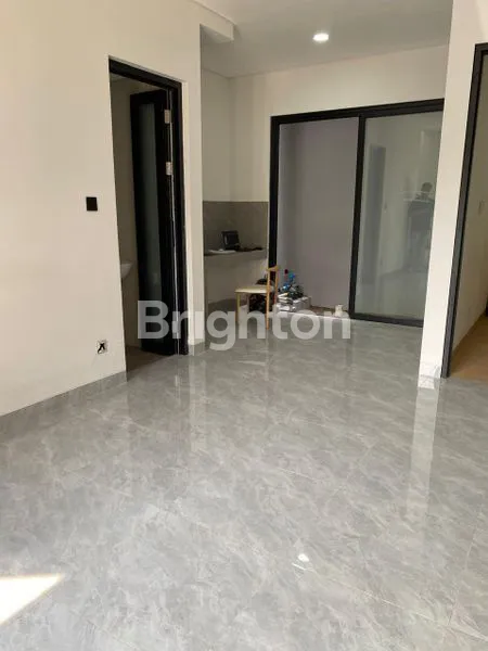 image HUNIAN MODERN TROPIS DI SELATAN JAKARTA (2)