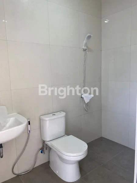 image HUNIAN MODERN TROPIS DI SELATAN JAKARTA (8)