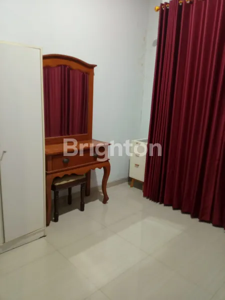 image RUMAH 2 LANTAI DEKAT KOTA WISATA CIBUBUR (6)