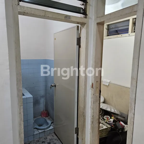 image RUMAH DI JALAN DHARMAHUSADA INDAH SURABAYA (8)